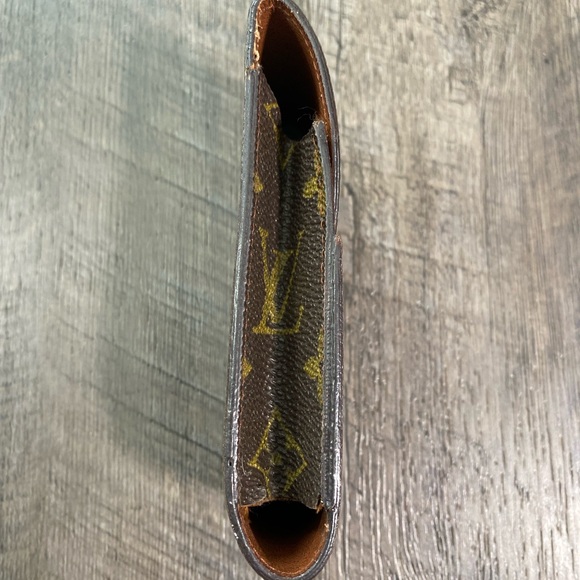 LOUIS VUITTON Monogram Cigarette Case/Lipstick Holder - Picture 4 of 12